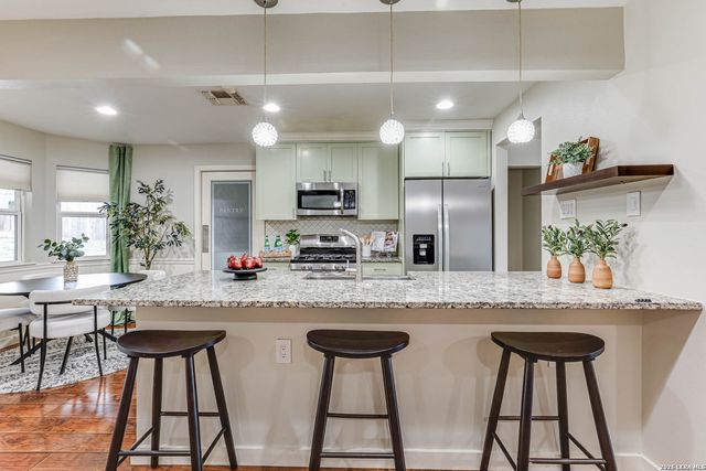 3918 OAK TRL, San Antonio, TX 78228