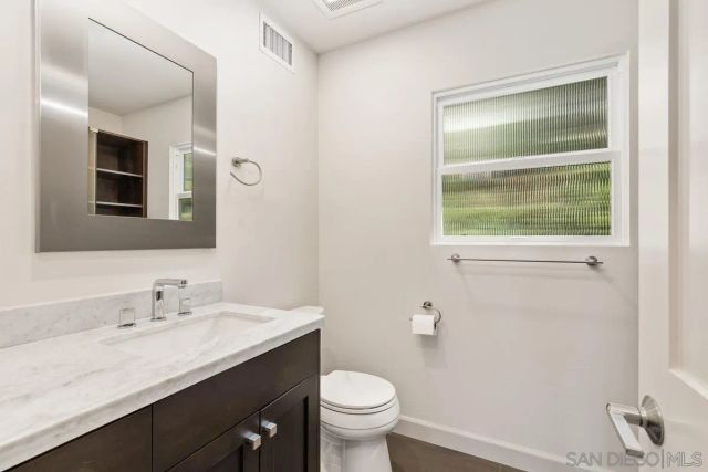 923 Muirlands Vista Way, La Jolla, CA 92037