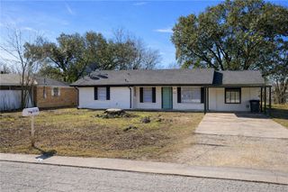 410 South Temple Street, Caldwell, TX 77836