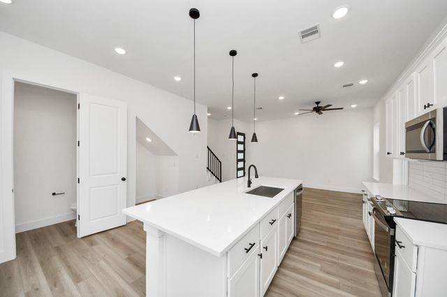 2708 Bostic Street A, Houston, TX 77093