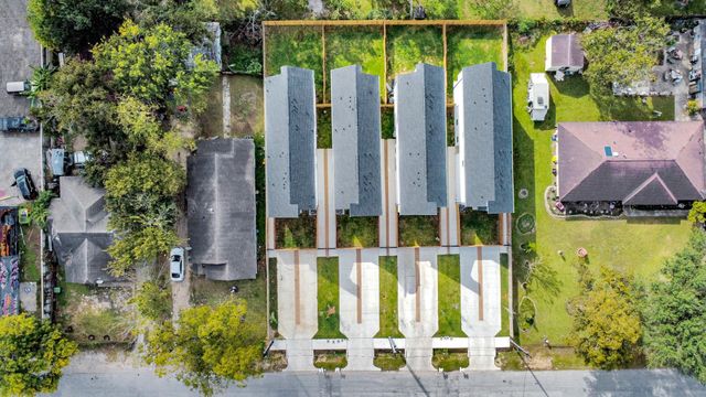 2708 Bostic Street A, Houston, TX 77093