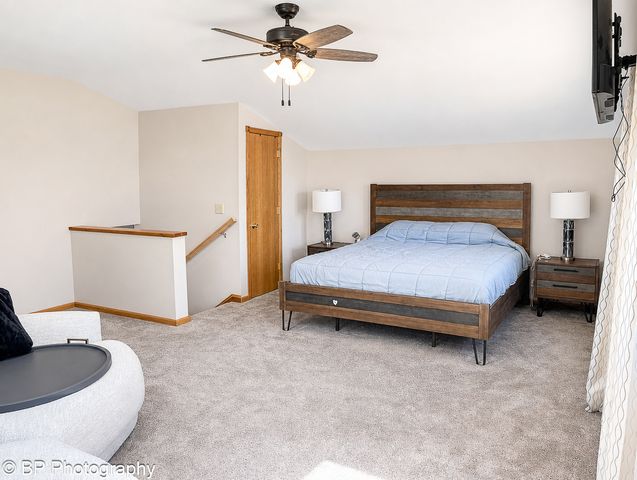 516 N Beck Road, Lindenhurst, IL 60046