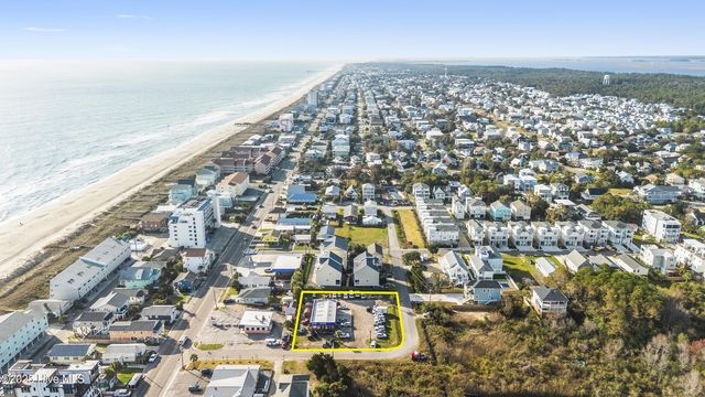 109 Sumter Avenue, Carolina Beach, NC 28428