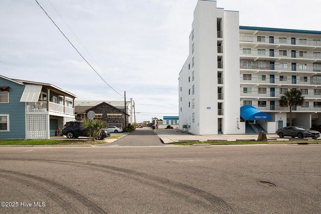 109 Sumter Avenue, Carolina Beach, NC 28428