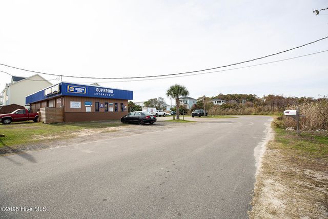 109 Sumter Avenue, Carolina Beach, NC 28428