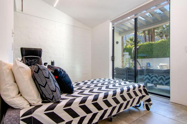 700 N Prescott Drive, Palm Springs, CA 92262