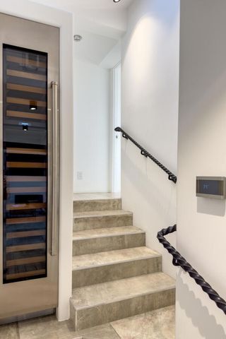 700 N Prescott Drive, Palm Springs, CA 92262