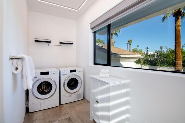 700 N Prescott Drive, Palm Springs, CA 92262