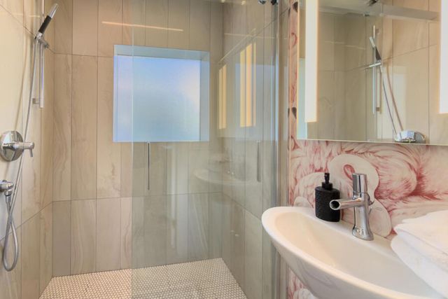 700 N Prescott Drive, Palm Springs, CA 92262