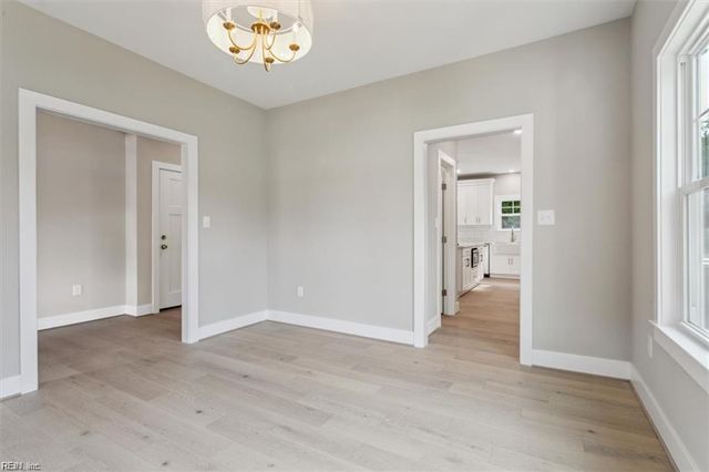 16 Madison LN S, Newport News, VA 23606