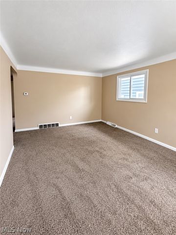 14209 Brunswick Avenue, Maple Heights, OH 44137