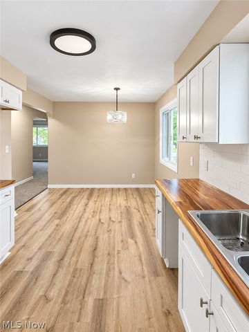 14209 Brunswick Avenue, Maple Heights, OH 44137
