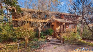 701 Colony Trl, Lanexa, VA 23089