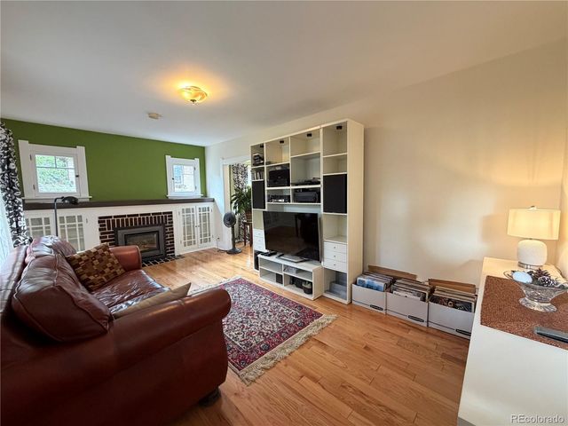 631 Jackson Street, Denver, CO 80206