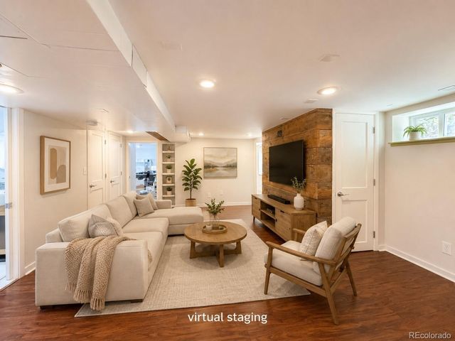 631 Jackson Street, Denver, CO 80206