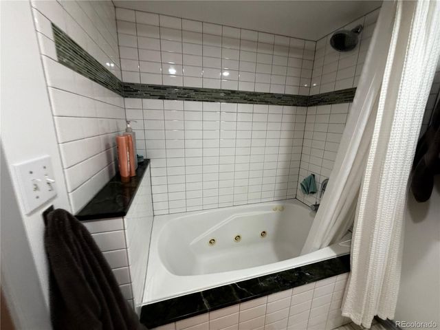 631 Jackson Street, Denver, CO 80206