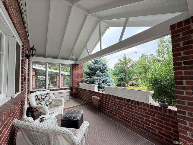 631 Jackson Street, Denver, CO 80206