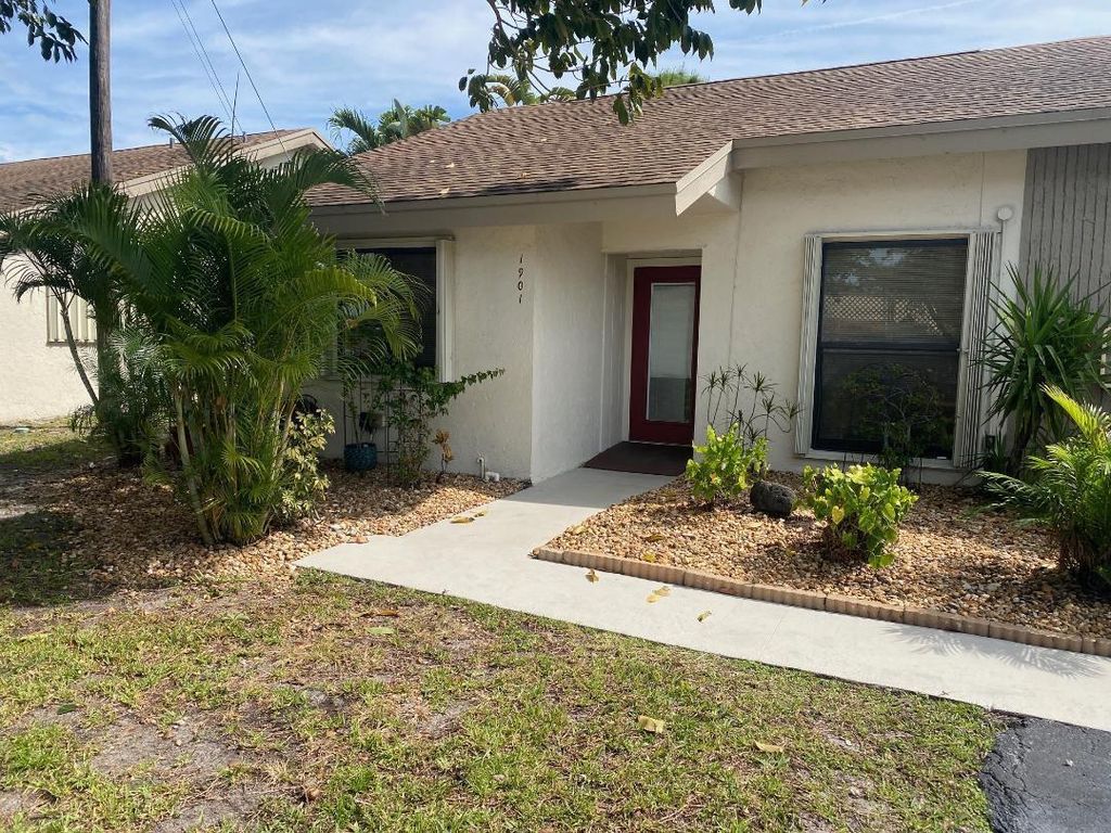 3090 S OAKLAND FOREST Drive 1901, Oakland Park, FL 33309