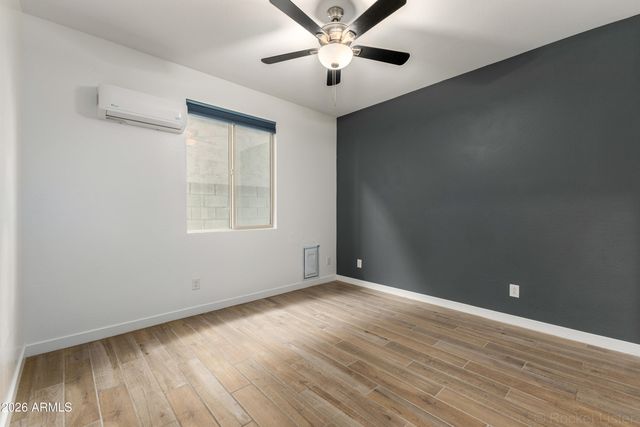 17987 W VOGEL Avenue, Goodyear, AZ 85338