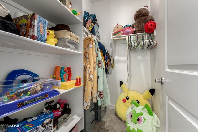 17987 W VOGEL Avenue, Goodyear, AZ 85338