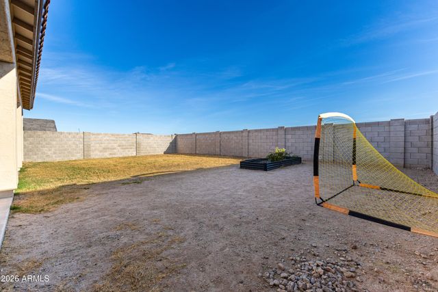 17987 W VOGEL Avenue, Goodyear, AZ 85338