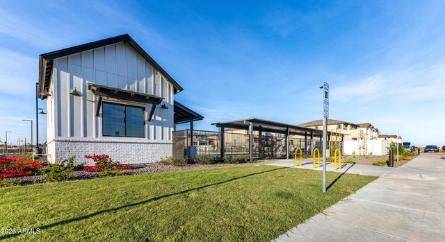 17987 W VOGEL Avenue, Goodyear, AZ 85338