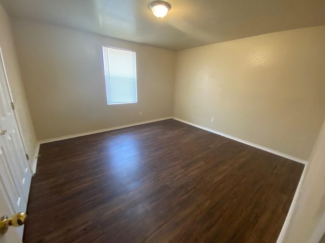 208 Bobbie Ann Court, Granbury, TX 76049