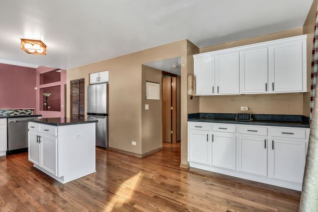 1223 S Elder Lane, Waukegan, IL 60085