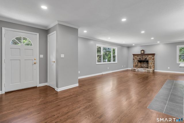 260 Flag Marsh Road, Guilford, CT 06437