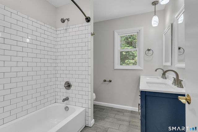 260 Flag Marsh Road, Guilford, CT 06437
