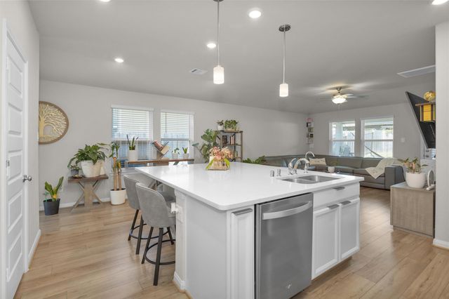 18544 Meadow Point Lane, Montgomery, TX 77316