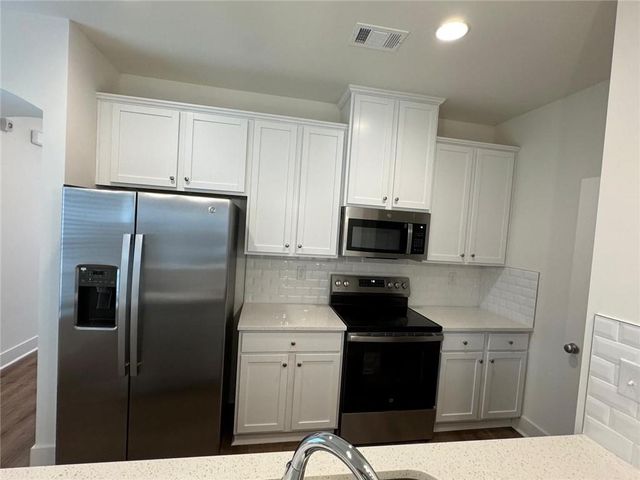 5762 Calle Vista Drive, Lithonia, GA 30058