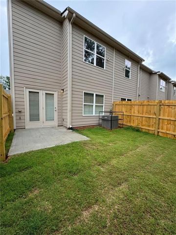 5762 Calle Vista Drive, Lithonia, GA 30058