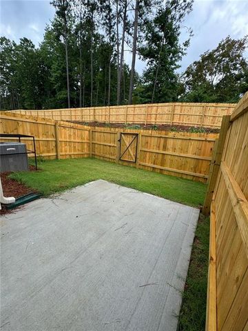 5762 Calle Vista Drive, Lithonia, GA 30058