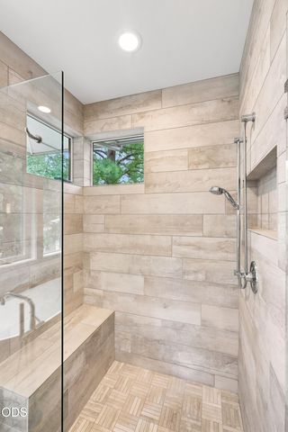 2966 NW Meldrum Court, Bend, OR 97703