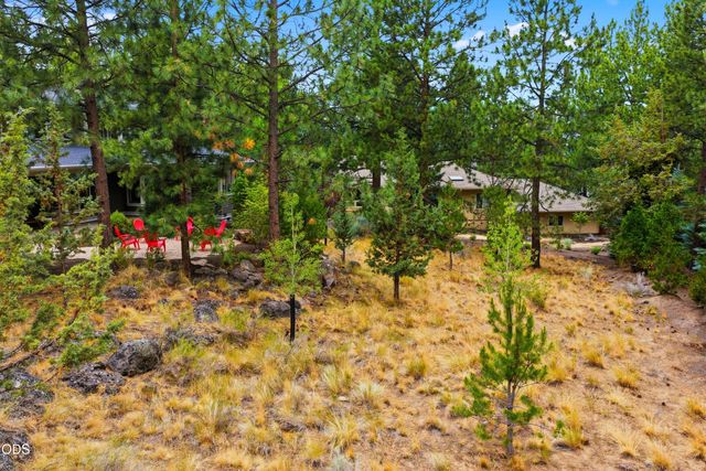 2966 NW Meldrum Court, Bend, OR 97703
