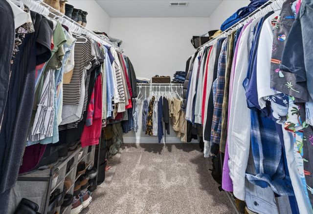 301 Ivy Bend Cir, Clarksville, TN 37043