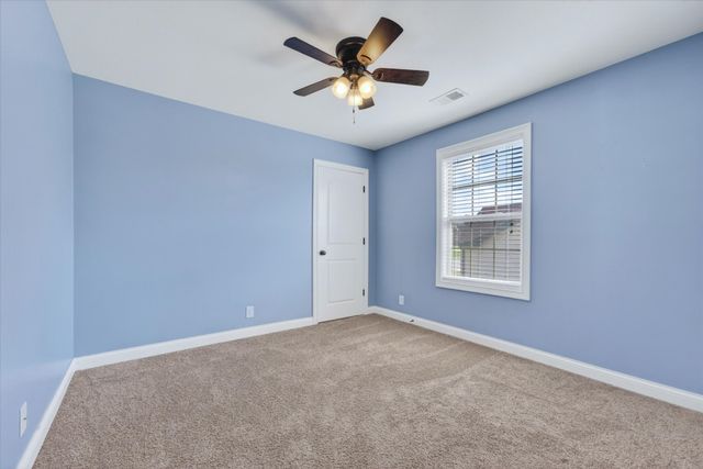 301 Ivy Bend Cir, Clarksville, TN 37043