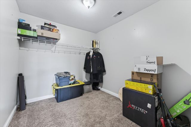 301 Ivy Bend Cir, Clarksville, TN 37043