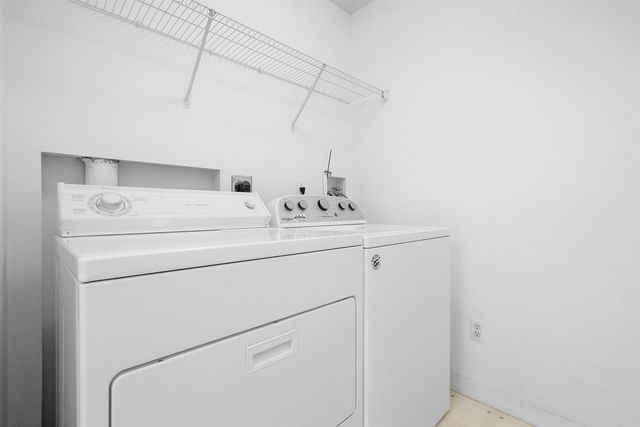 5940 NW Brenda Circle, Port St. Lucie, FL 34986