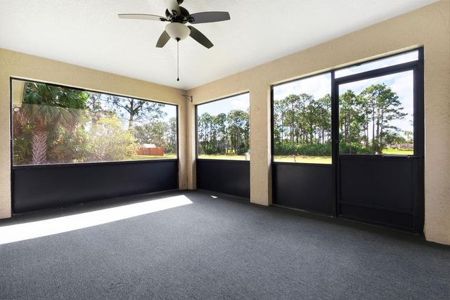 5940 NW Brenda Circle, Port St. Lucie, FL 34986
