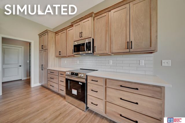 10520 Majestic Lane, Lincoln, NE 68527