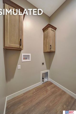 10520 Majestic Lane, Lincoln, NE 68527