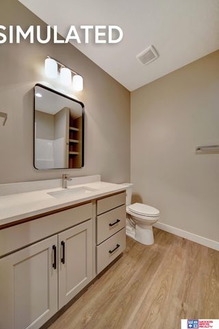 10520 Majestic Lane, Lincoln, NE 68527