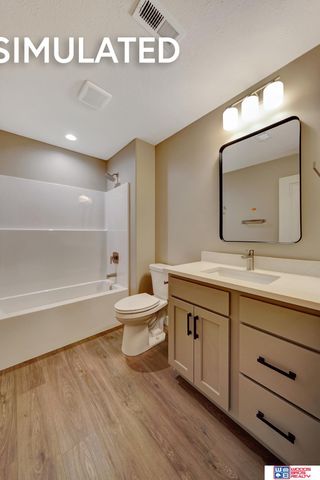 10520 Majestic Lane, Lincoln, NE 68527