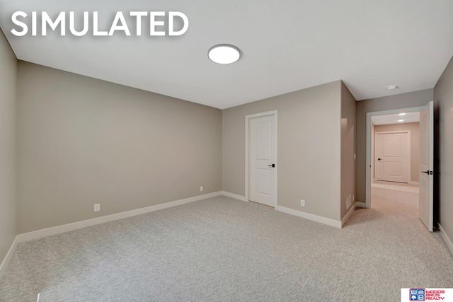 10520 Majestic Lane, Lincoln, NE 68527