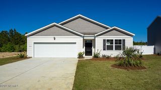 182 Cambridge Drive, Tabor City, NC 28463
