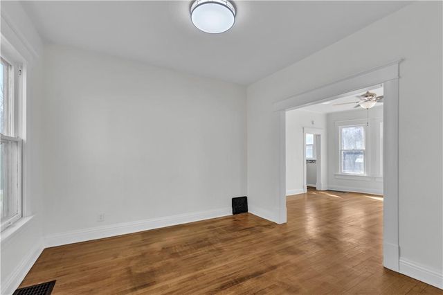 3101 Saint Joseph Avenue, St Joseph, MO 64505