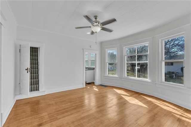 3101 Saint Joseph Avenue, St Joseph, MO 64505