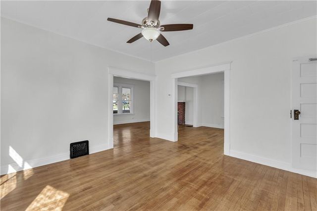 3101 Saint Joseph Avenue, St Joseph, MO 64505